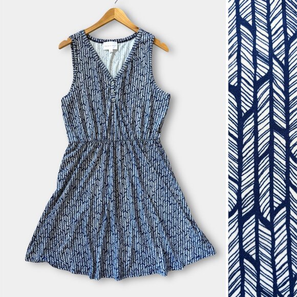 French Grey Geometric Fit & Flare Dress Navy Blue White Womens Large Soft Comfy - Picture 1 of 13